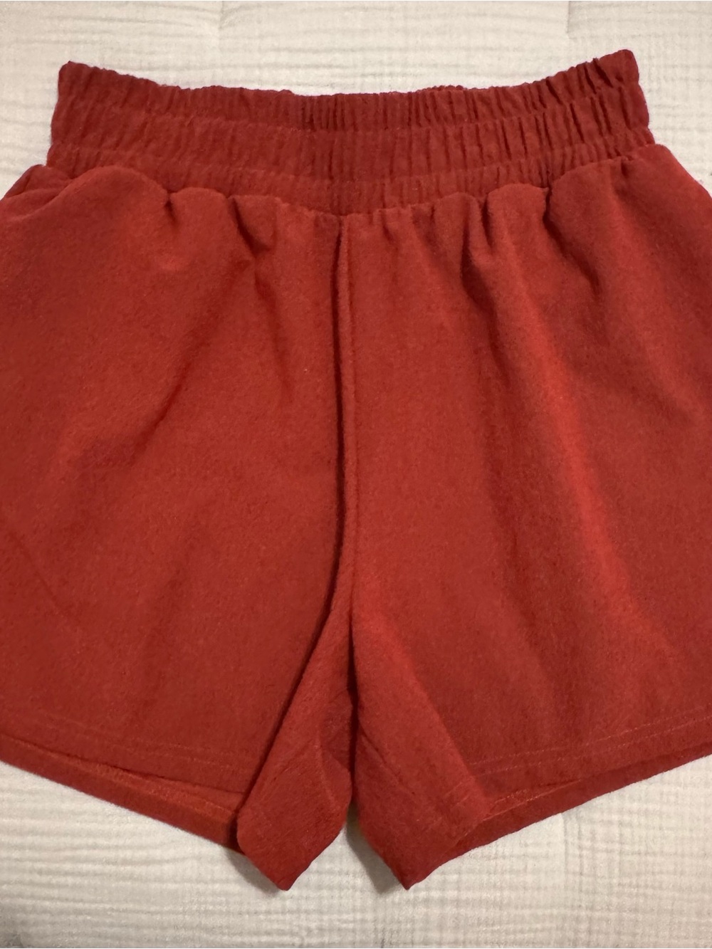 Women’s Rust Elastic-Waist Athletic Shorts